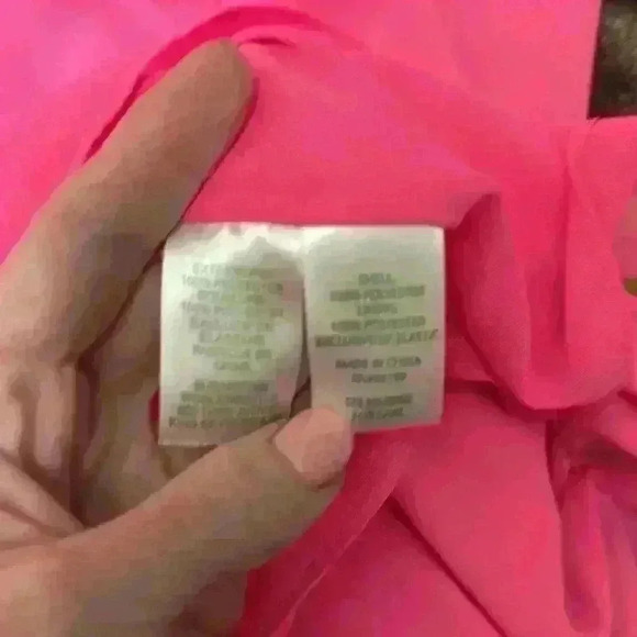 Lilly Pulitzer large fully lined pink blouse Item# S - Picture 7 of 8